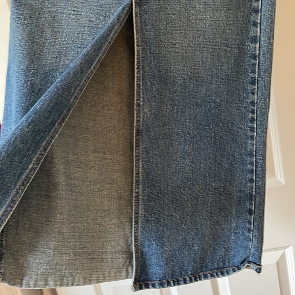 Gap, Jean skirt, front slit - Picture 2 of 4